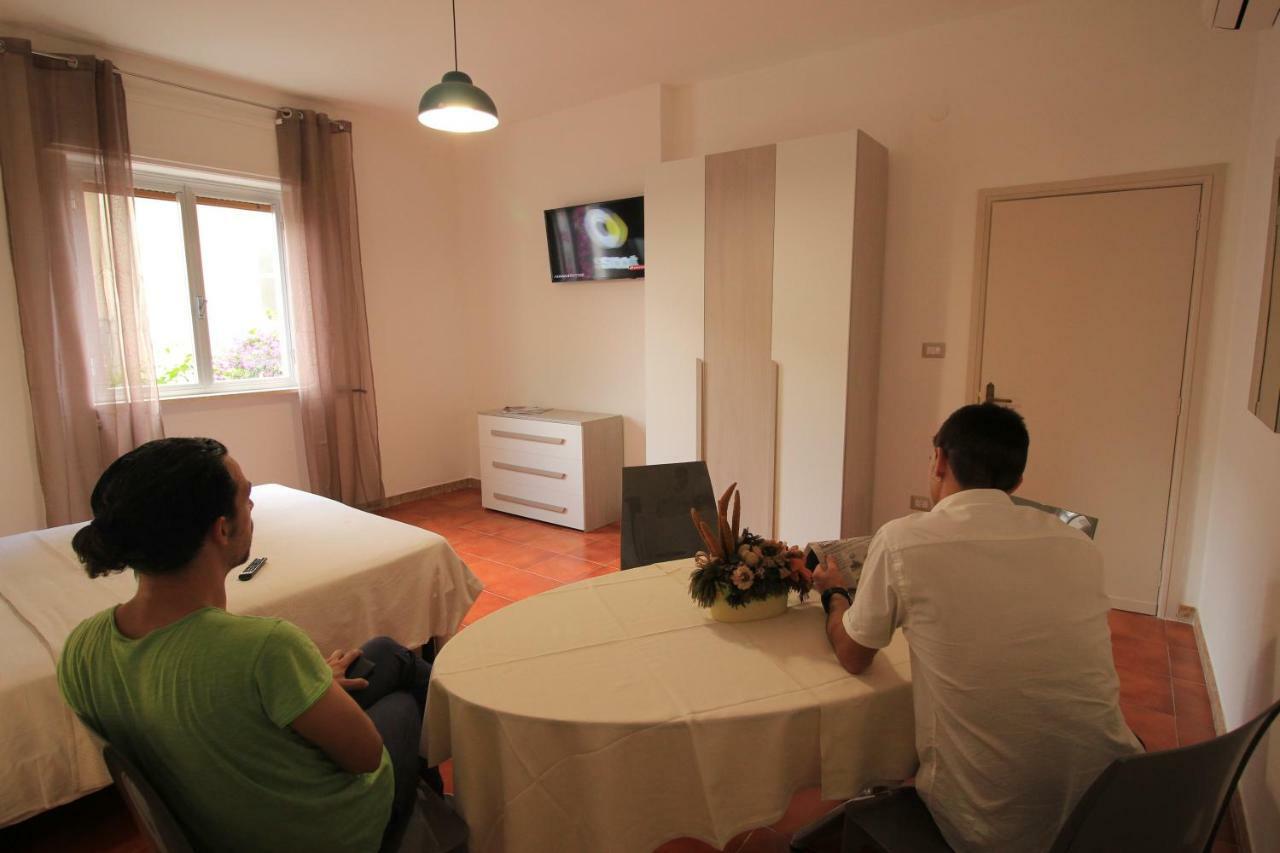 Guest House Gallipoli Esterno foto